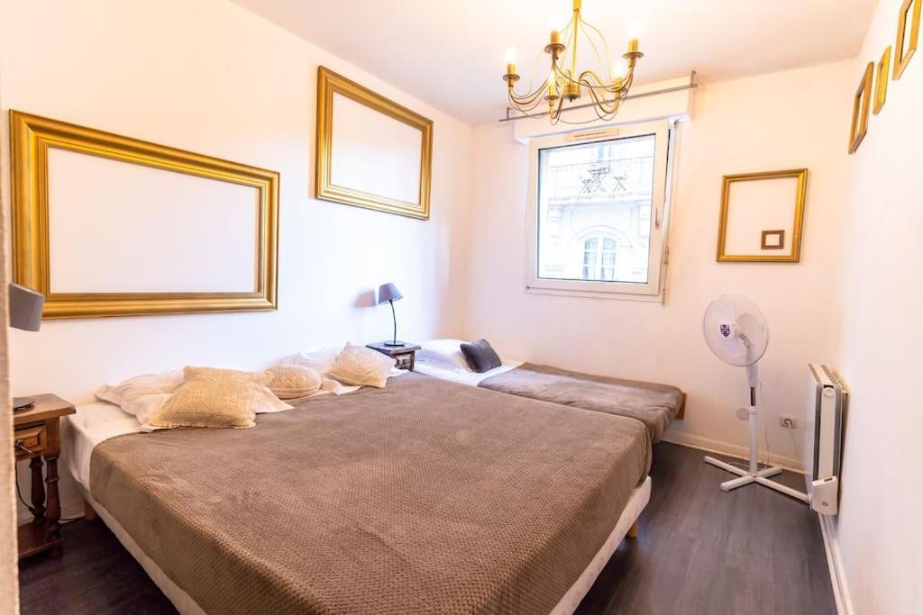 T4 Special Groupe Apartment Lyon Exterior photo